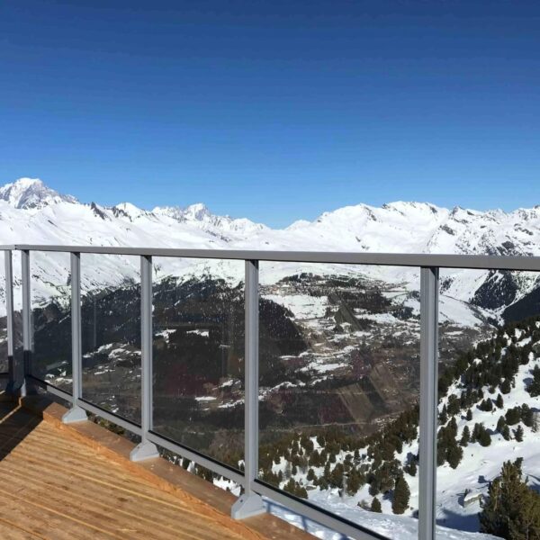Exterior Aluminium Railings - Image 4