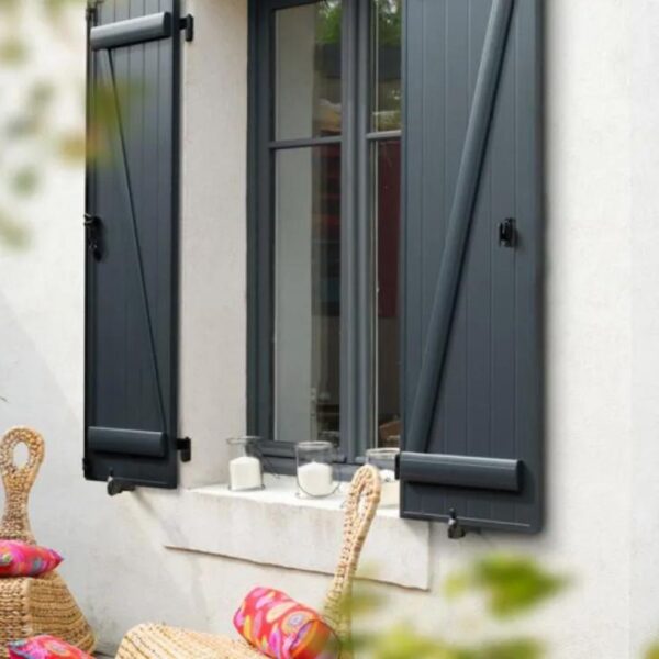 Swinging Shutters